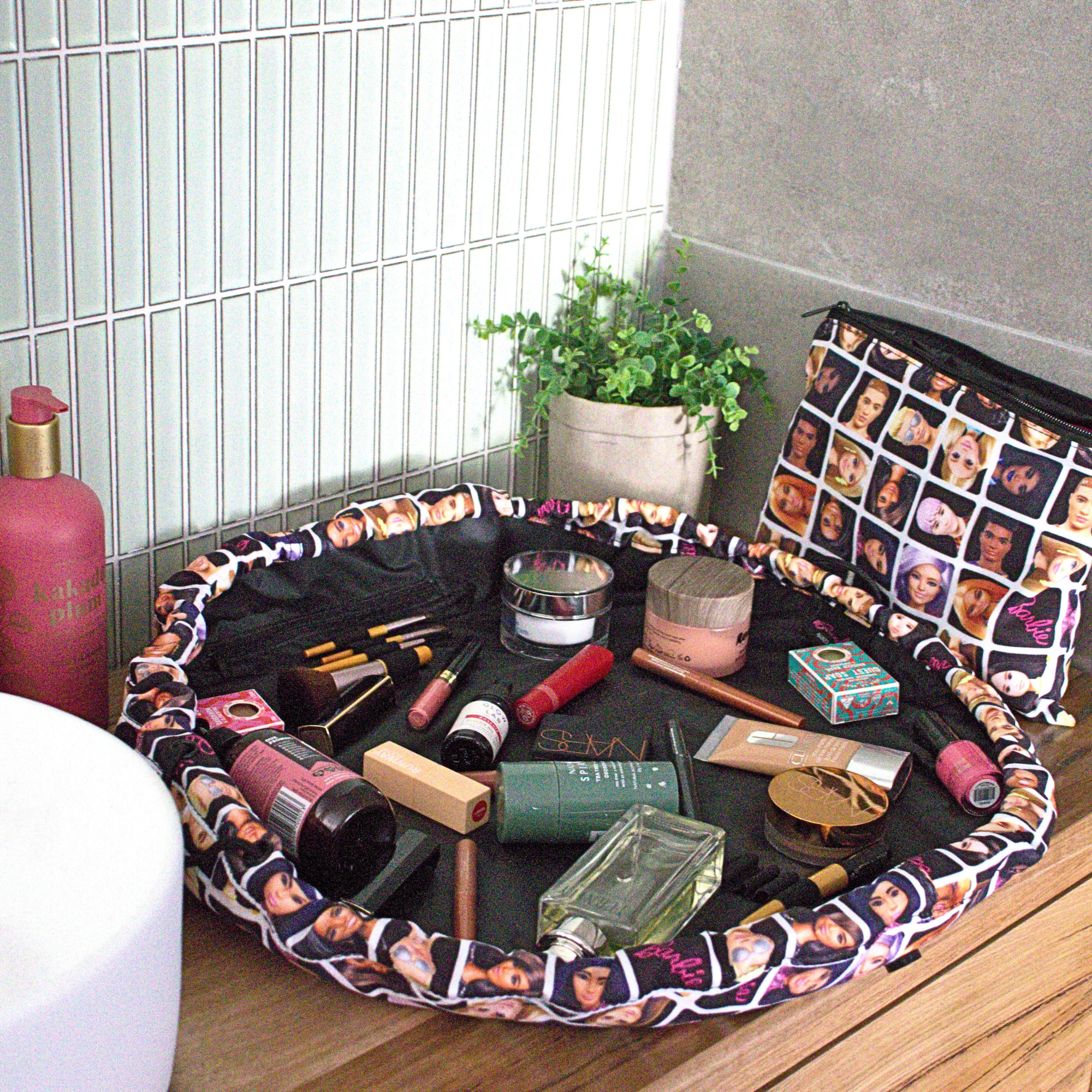 Glam Pouch + Clutch - Barbie Icon