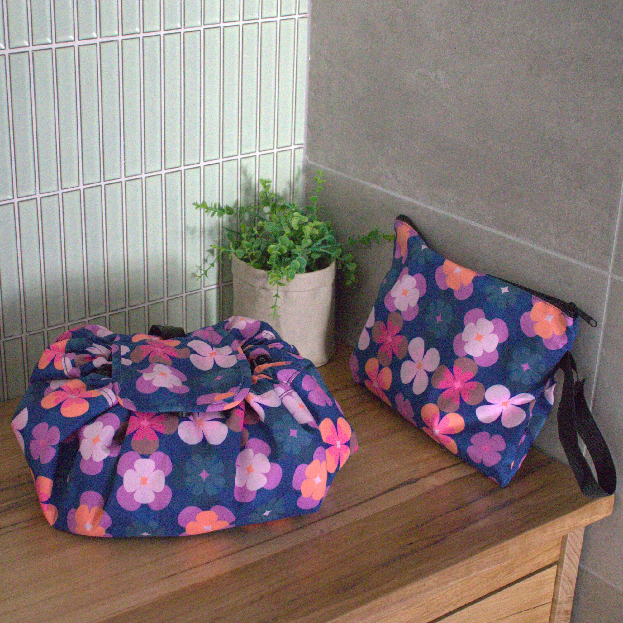 Glam Pouch + Clutch - Daisy
