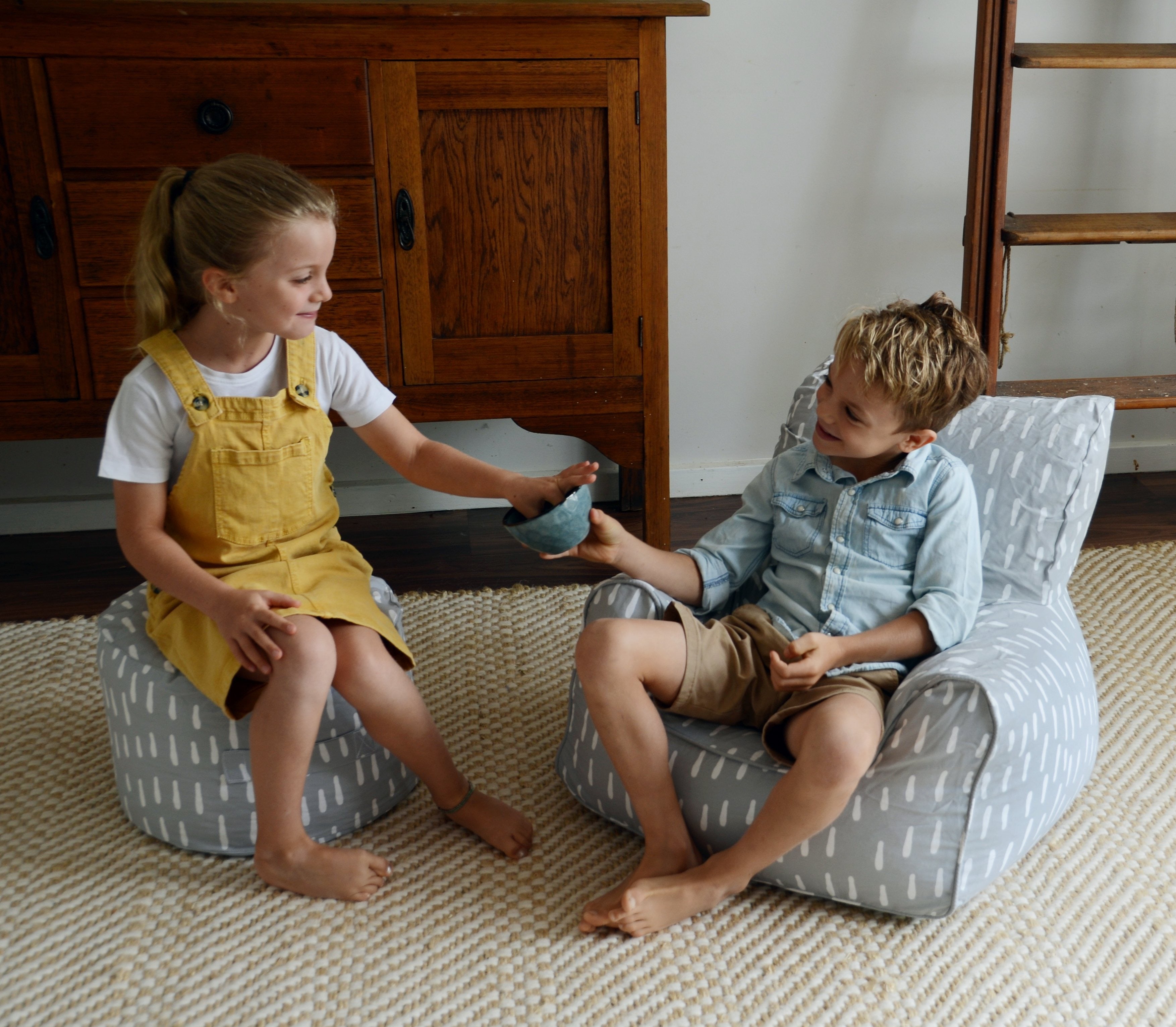 Raindrops Bean Chair - Grey