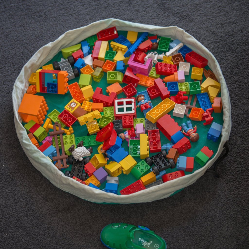 Duple inside mini play pouch